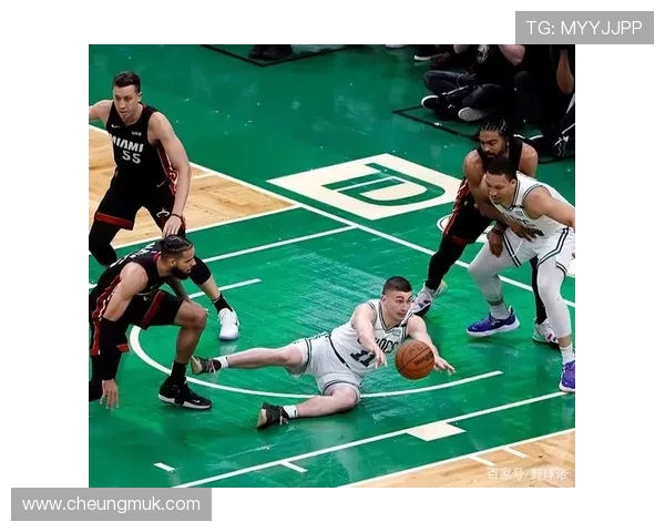 尼克斯黑马之谜布伦森与OG组合为何能创造联盟最高净效率